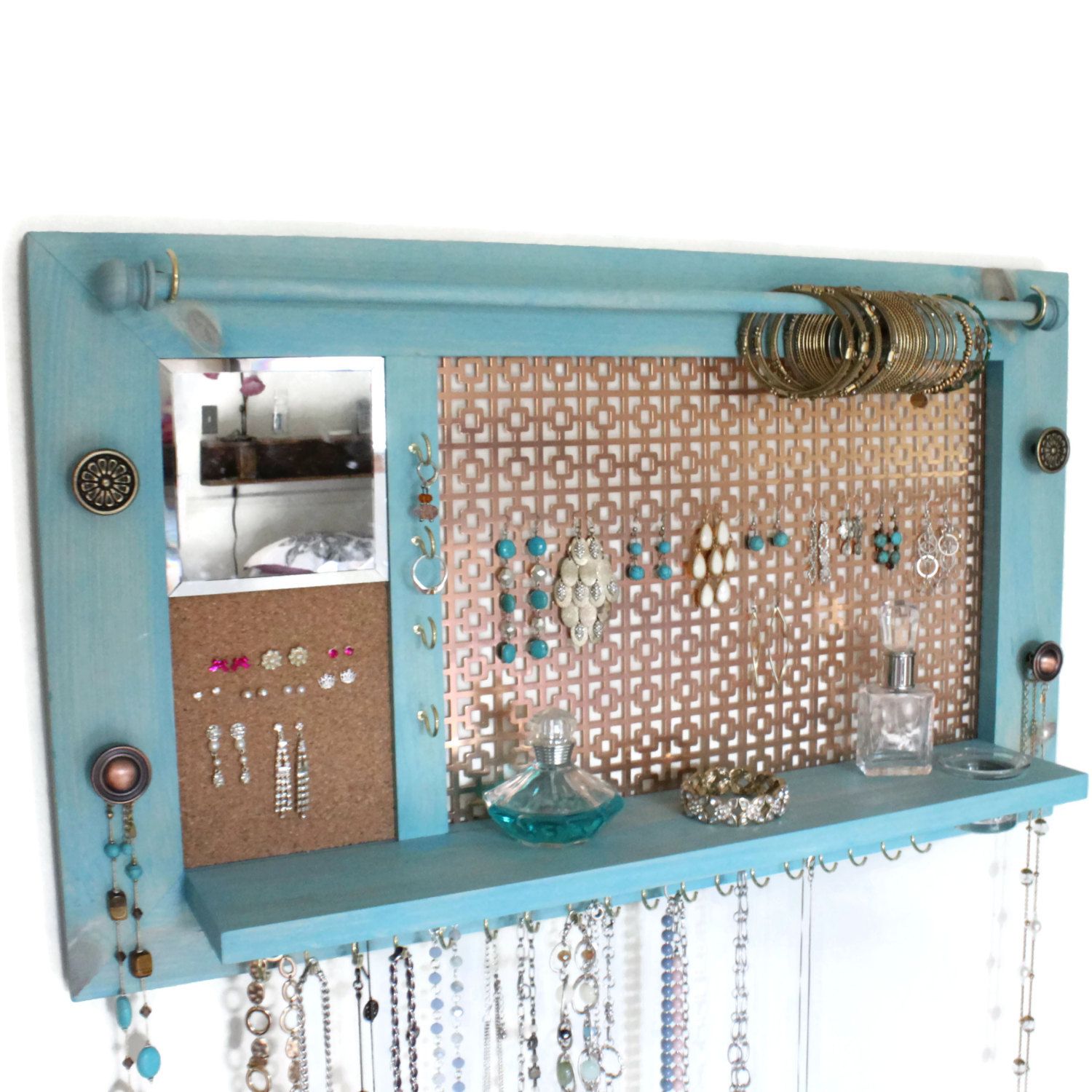 Wall hanging jewelry holder